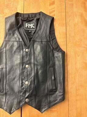 FMC Men's Black Leather Motorcycle Biker Vest with Buffalo Nickel Snaps